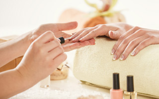 Artificial Nails Enhancement